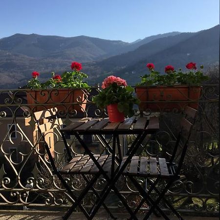 Hotel Villa San Fedele Сан Феделе Интелви Екстериор снимка