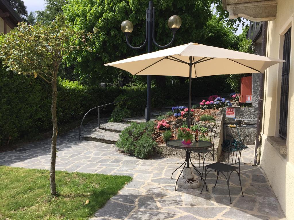 Hotel Villa San Fedele Сан Феделе Интелви Екстериор снимка