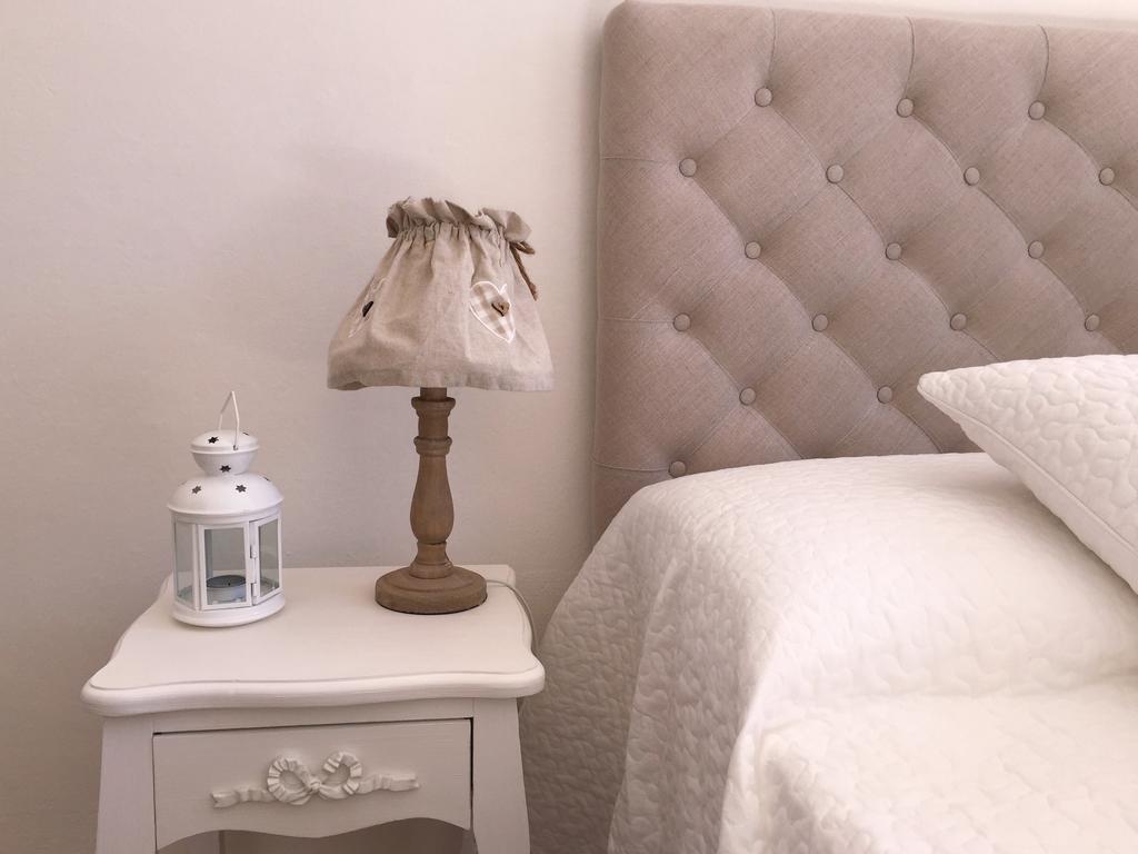 Hotel Villa San Fedele Сан Феделе Интелви Екстериор снимка