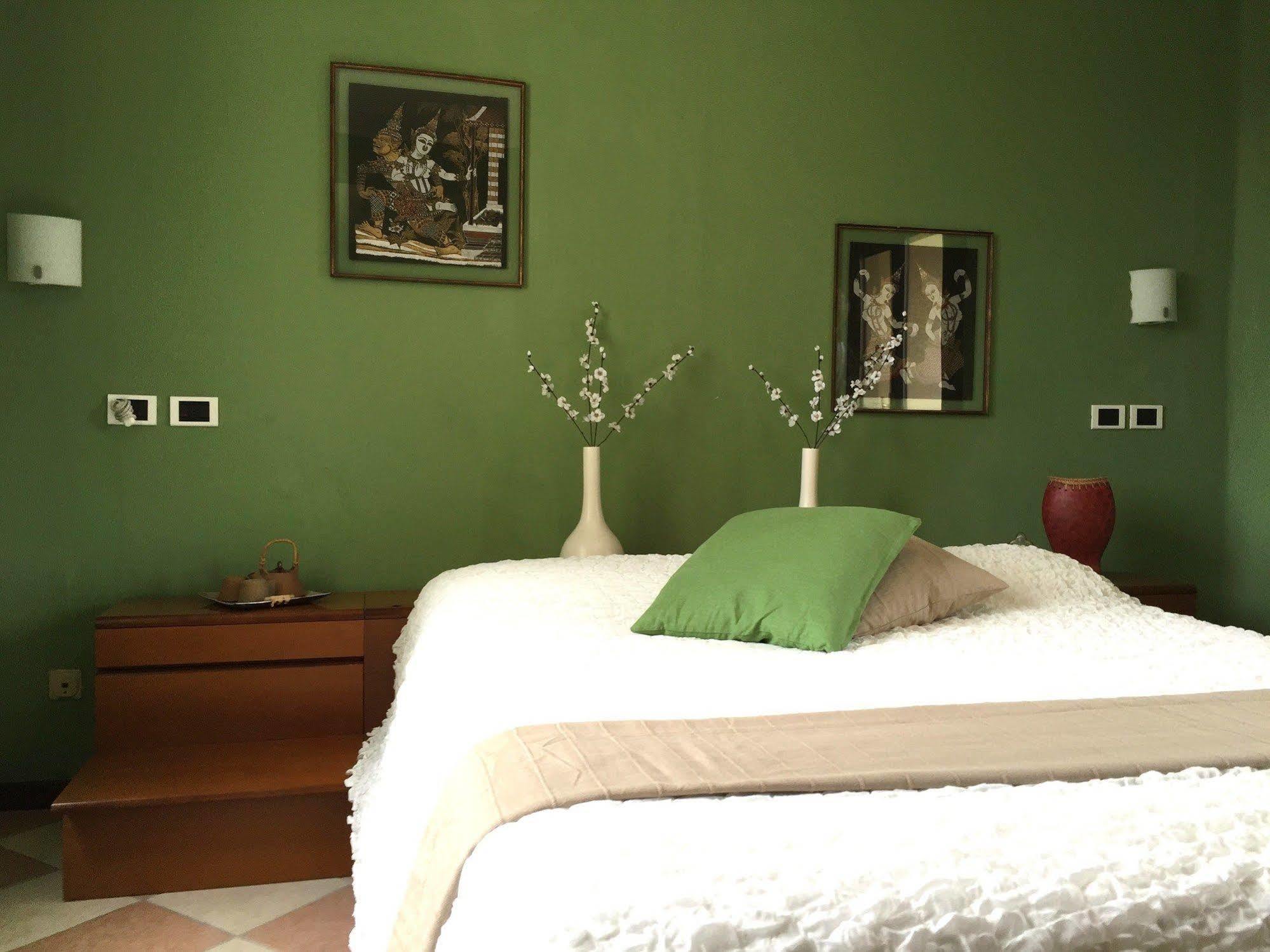 Hotel Villa San Fedele Сан Феделе Интелви Екстериор снимка