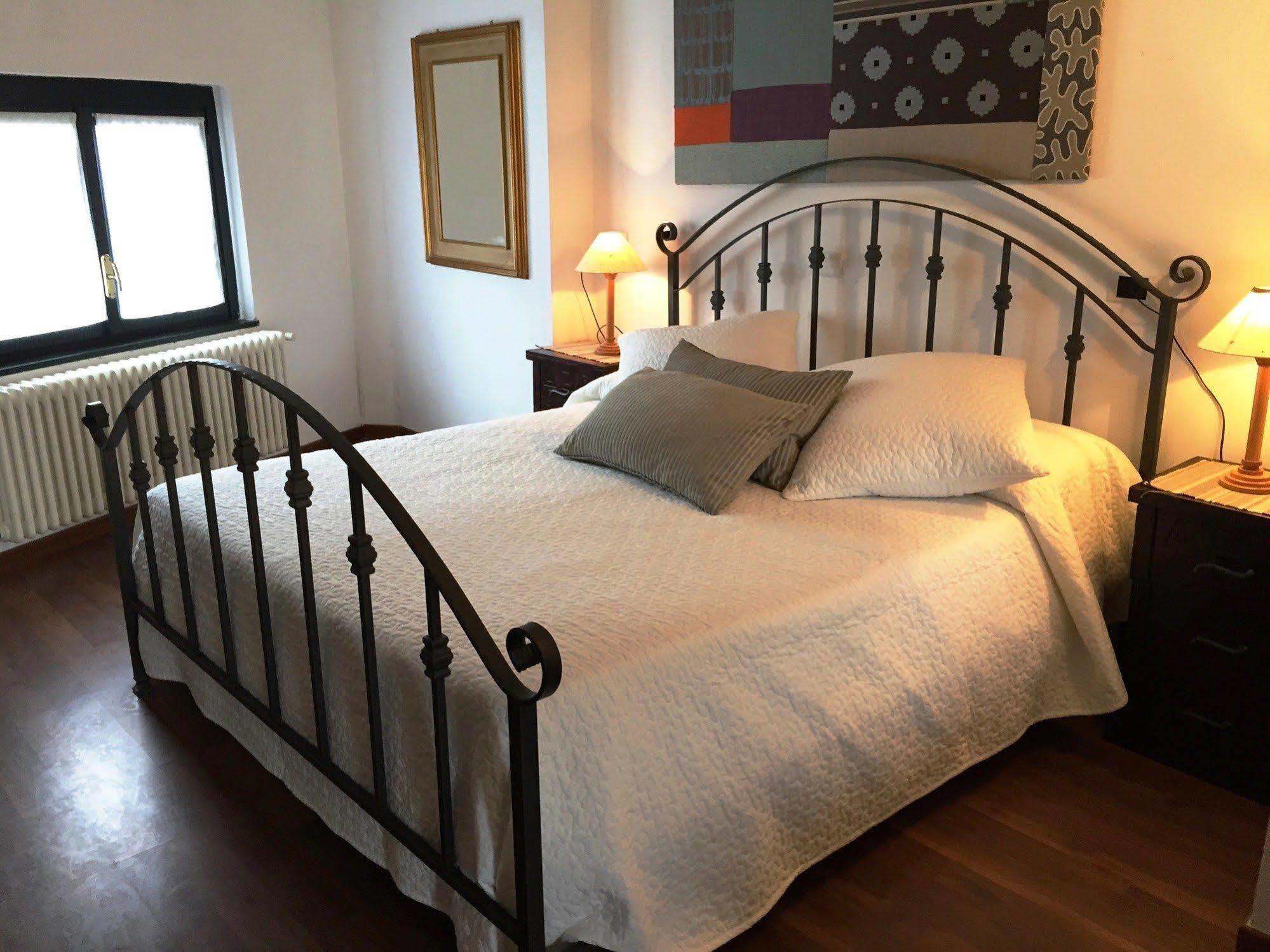Hotel Villa San Fedele Сан Феделе Интелви Екстериор снимка