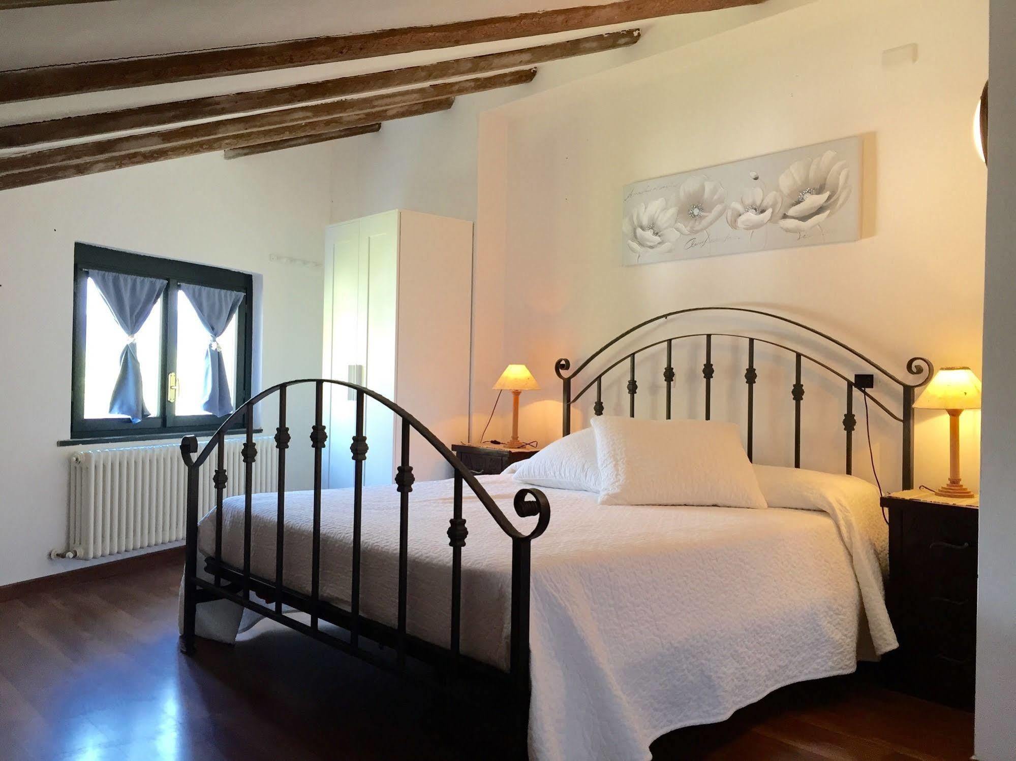 Hotel Villa San Fedele Сан Феделе Интелви Екстериор снимка